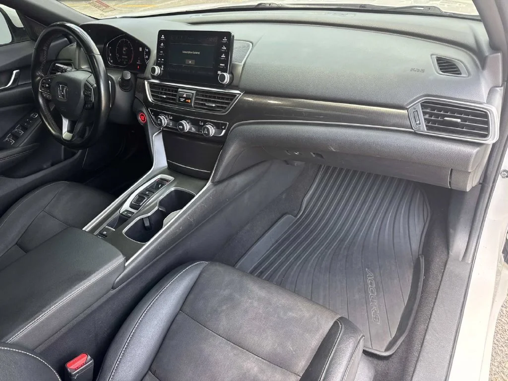 Used 2019 White Honda Sport 2.0T image 23