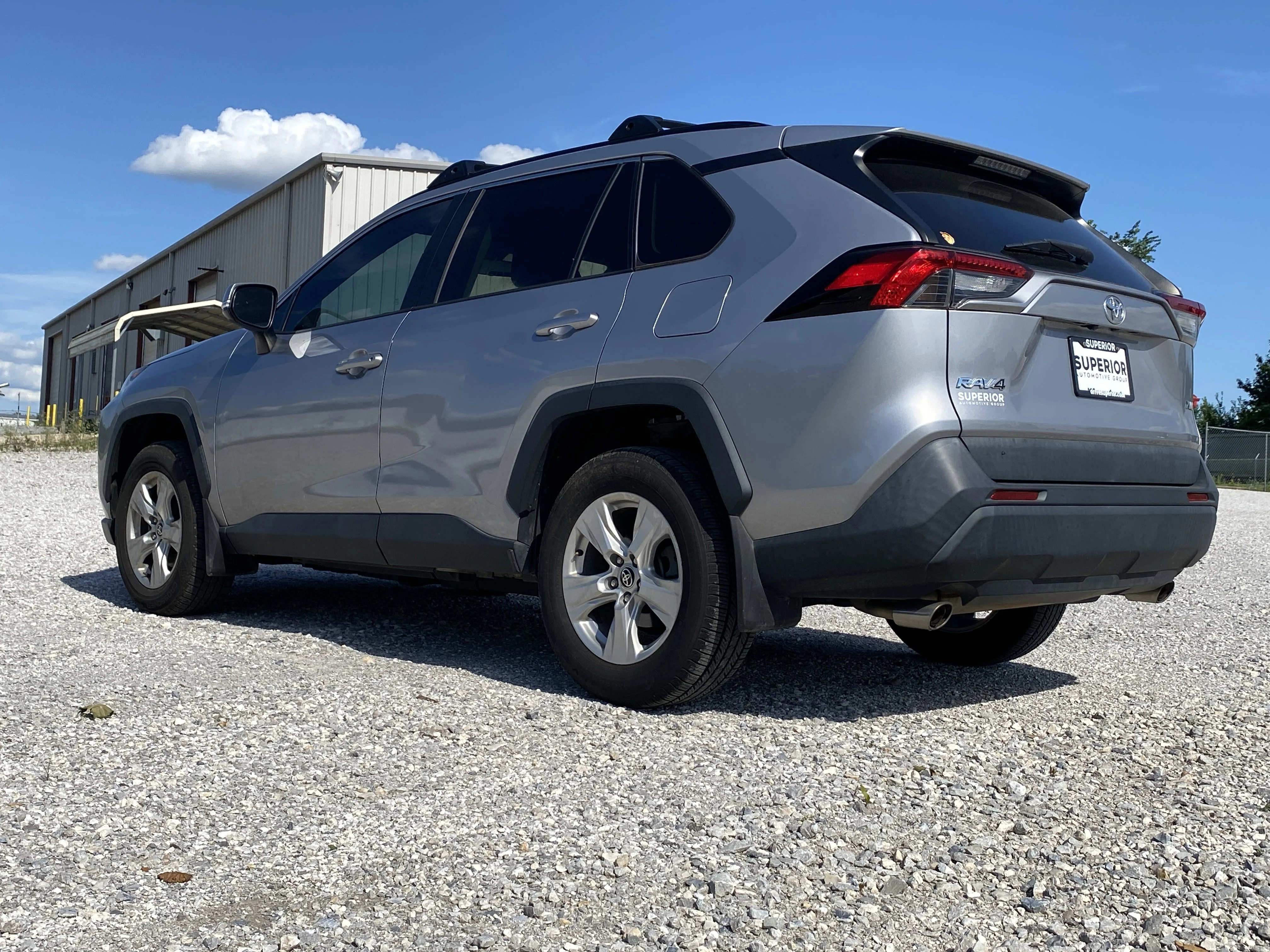 Used 2021 Silver Toyota XLE image 7