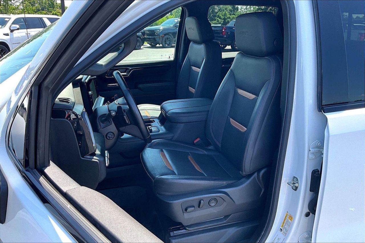 Used 2024 Summit White GMC AT4 image 24