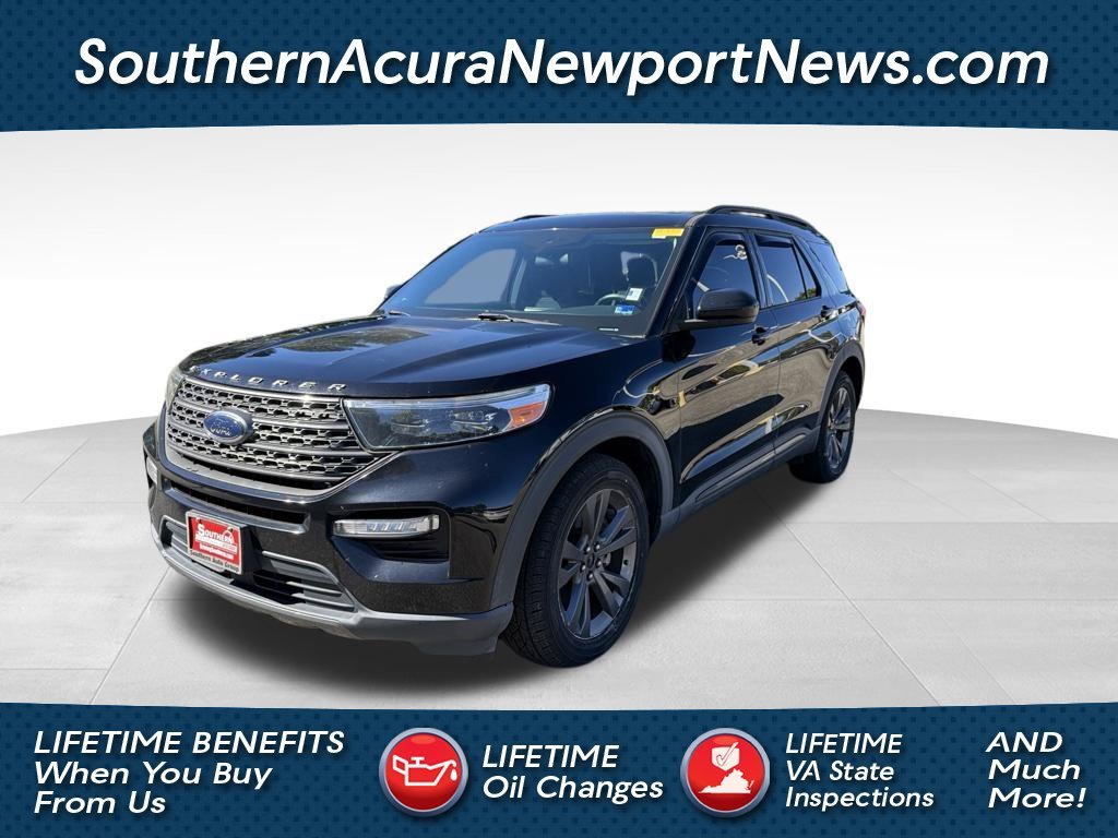 Used 2022 Black Ford XLT image 1