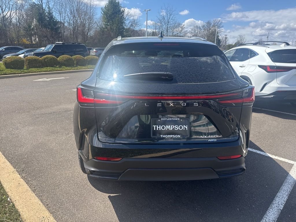 2026 Lexus NX 450h+ Premium - Photo 4