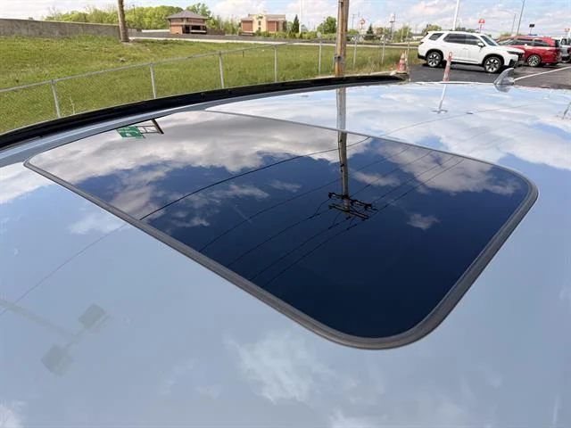 Used 2026 URBAN GRAY Honda Sport-L image 9