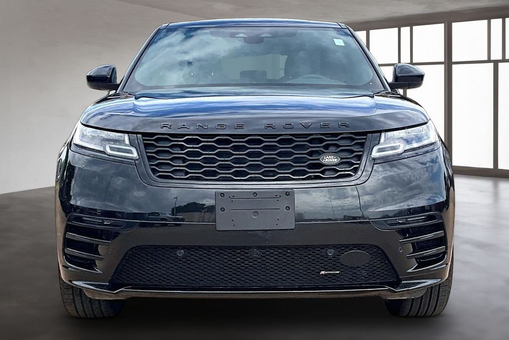 Used 2023 Santorini Black Metallic Land Rover R-Dynamic S MHEV image 3