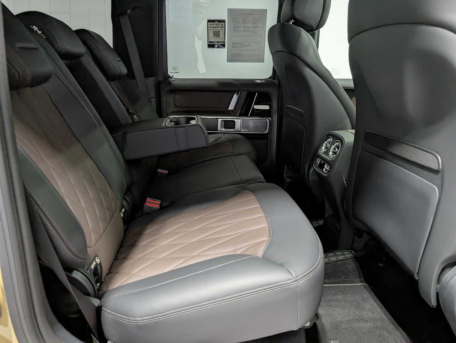 Certified Used 2025 MANUFAKTUR Signature Desert Sand Mercedes-Benz AMG® G 63 image 36