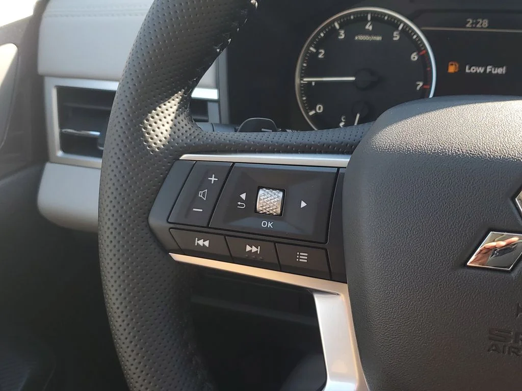 2026 Mitsubishi Outlander SE - Photo 24