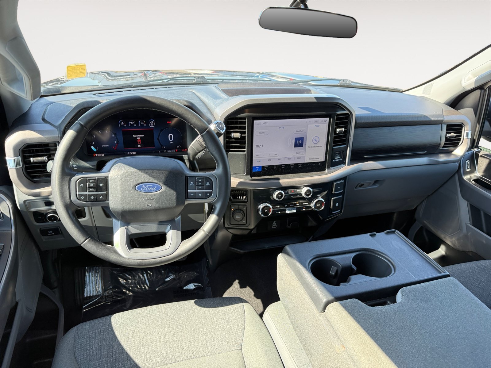 Used 2025 Black Metallic Ford XLT image 15