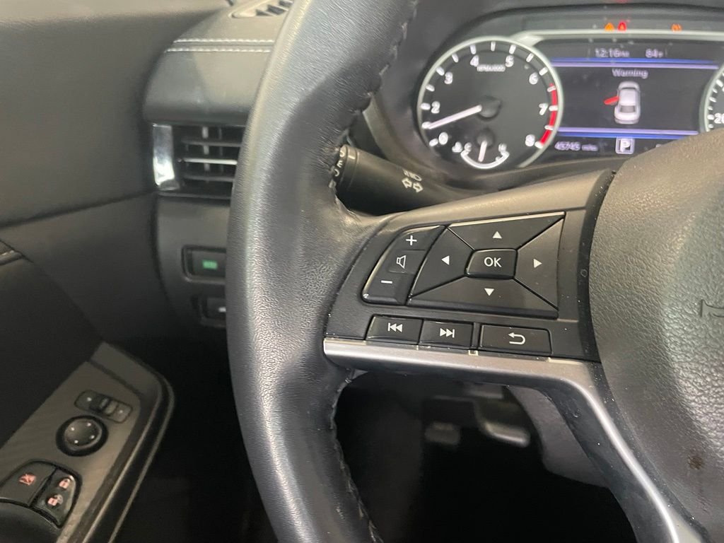 Used 2020 Red Nissan SV image 12