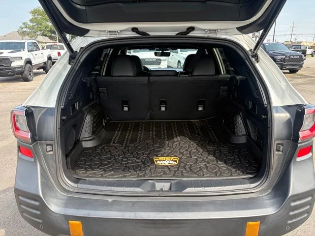 Used 2024 White Subaru Wilderness image 8