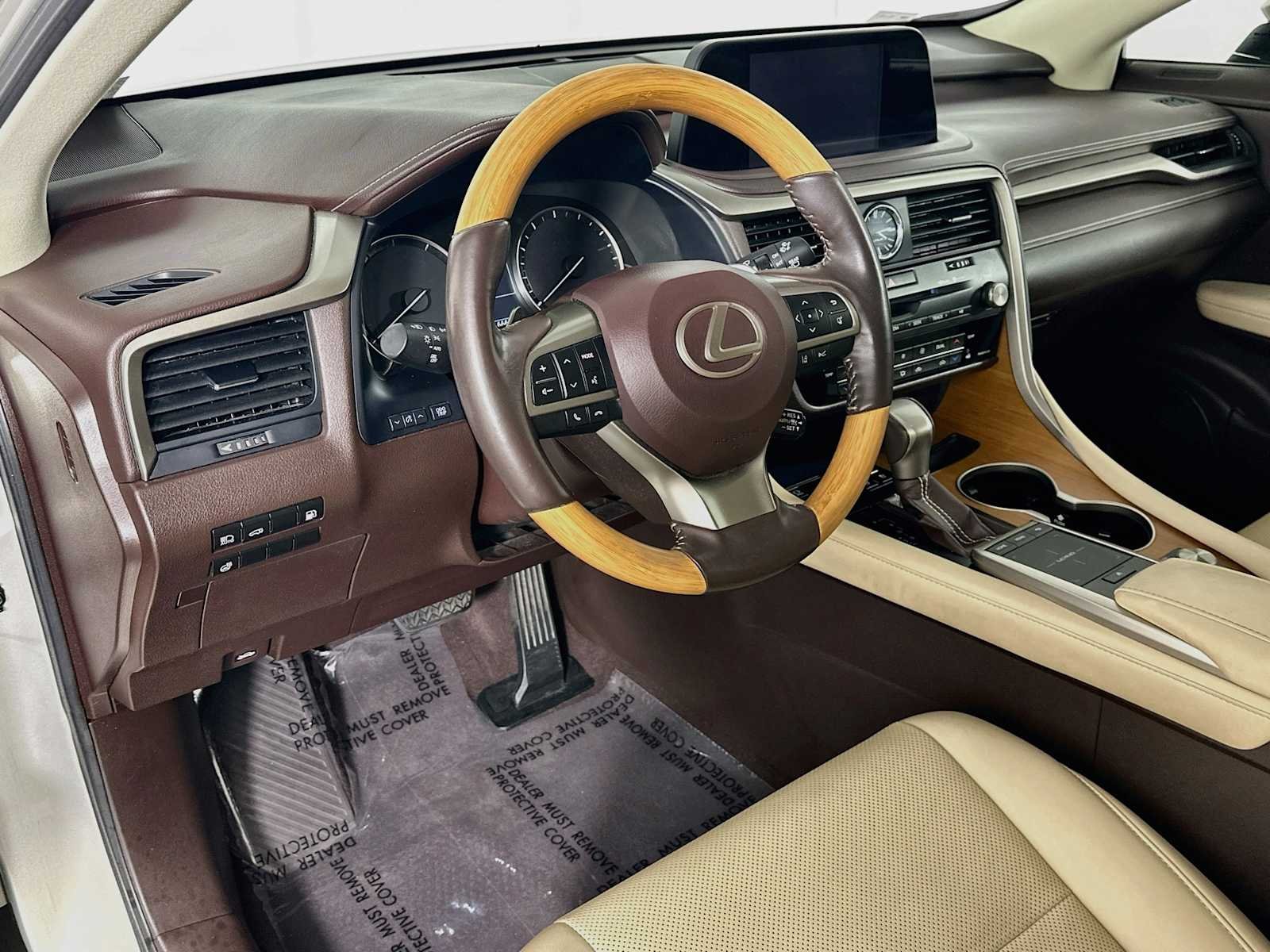 Used 2020 Moonbeam Beige Metallic Lexus  image 9