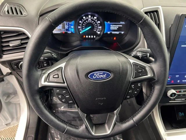 Used 2023 White Ford SEL image 21