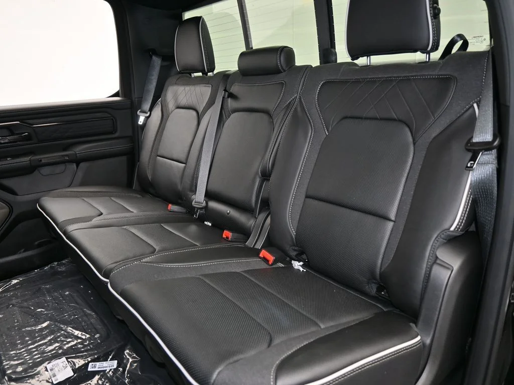 New 2026 Diamond Black Crystal Pearlcoat RAM Limited image 29