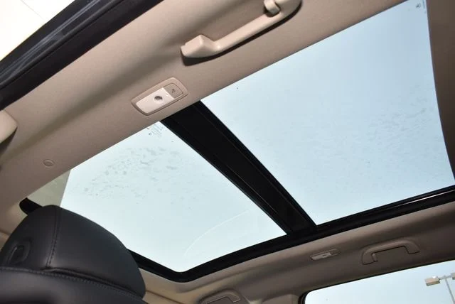 New 2026 Liquid Carbon Metallic Acura Base image 23