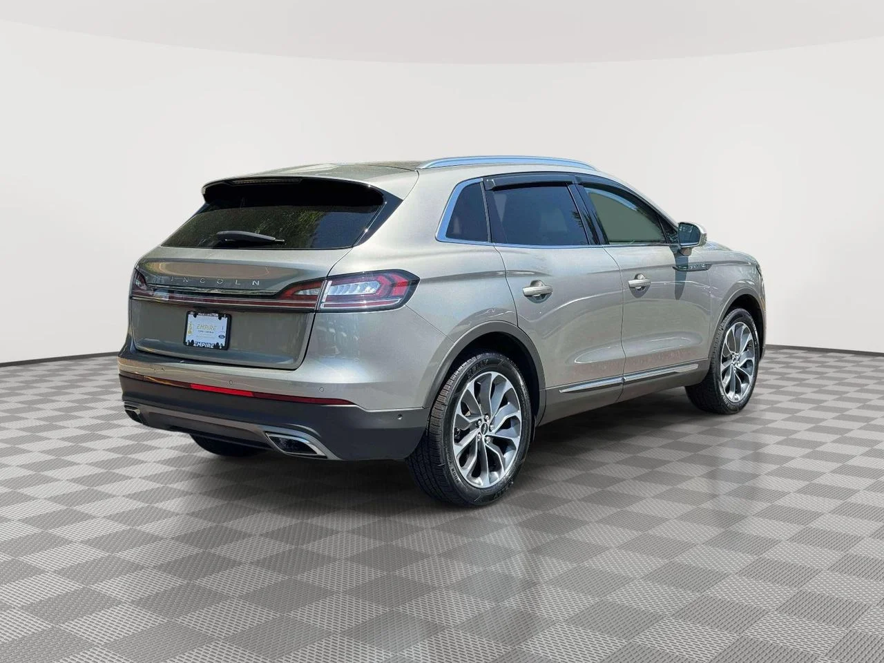 Used 2023 JEWEL SANDSTONE METALLIC PC Lincoln Reserve image 7