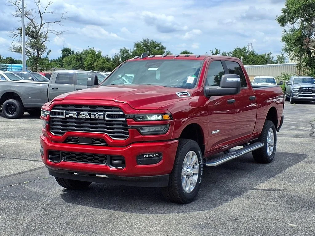 New 2026 Molten Red Pearl-Coat Exterior Paint RAM Big Horn image 2