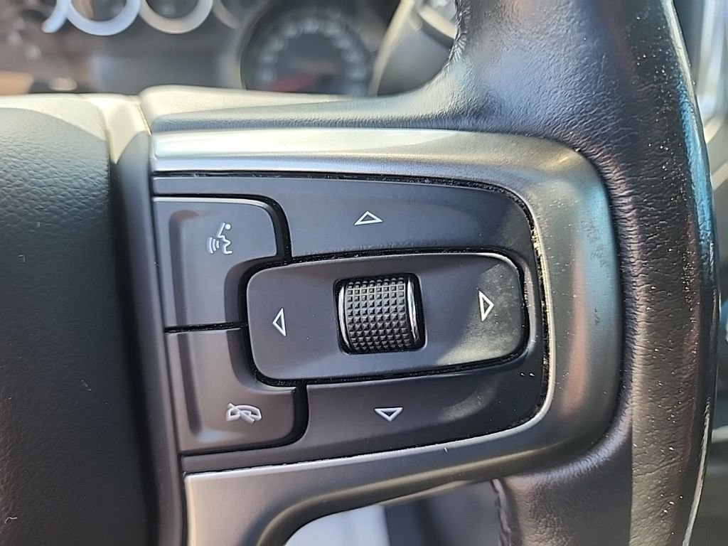 Used 2020 Black Chevrolet RST image 16