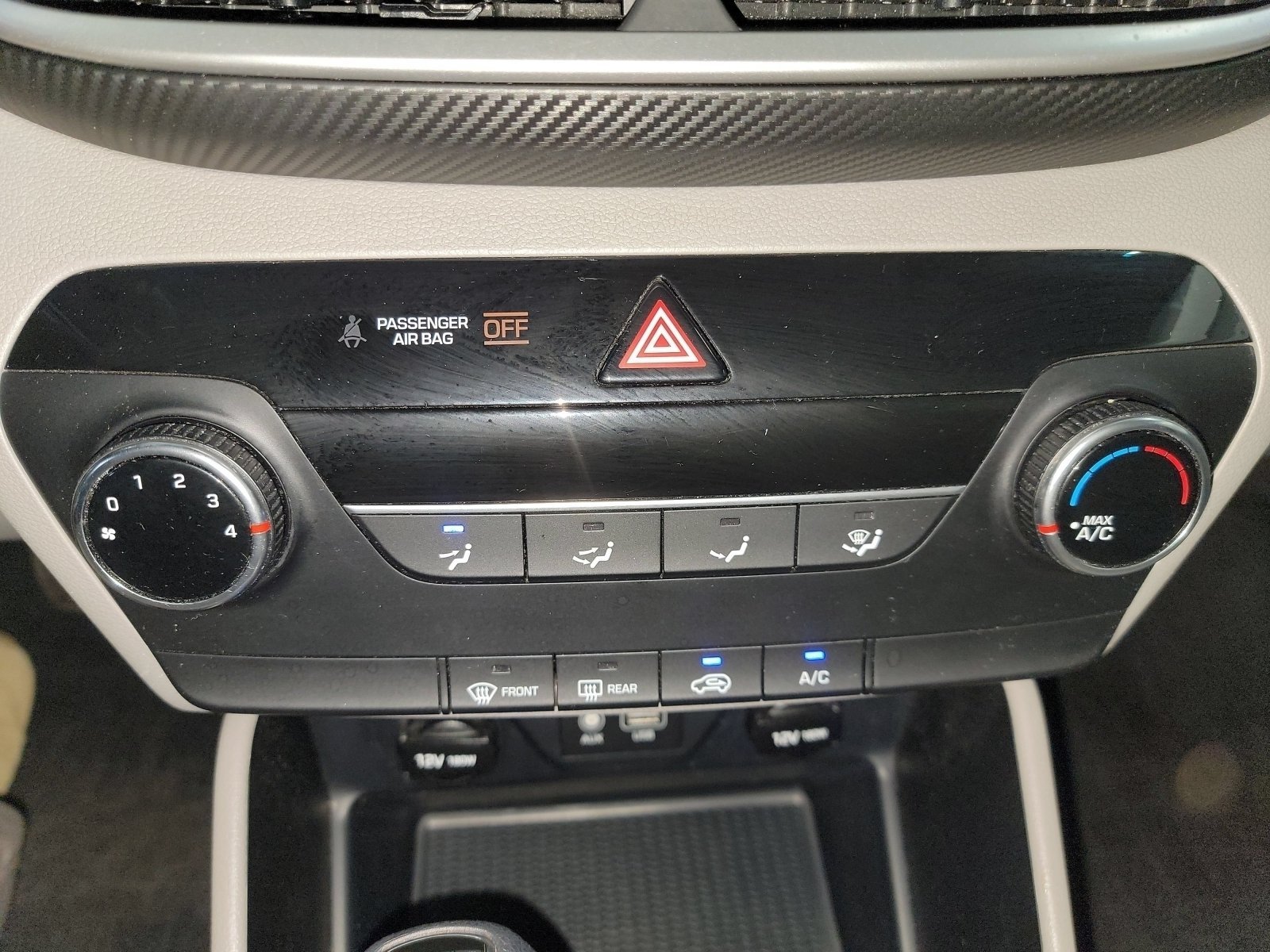Used 2019 Coliseum Gray Hyundai SE image 20