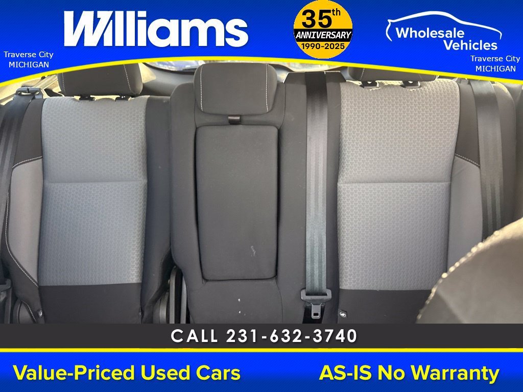 Used 2019  Ford SE image 37