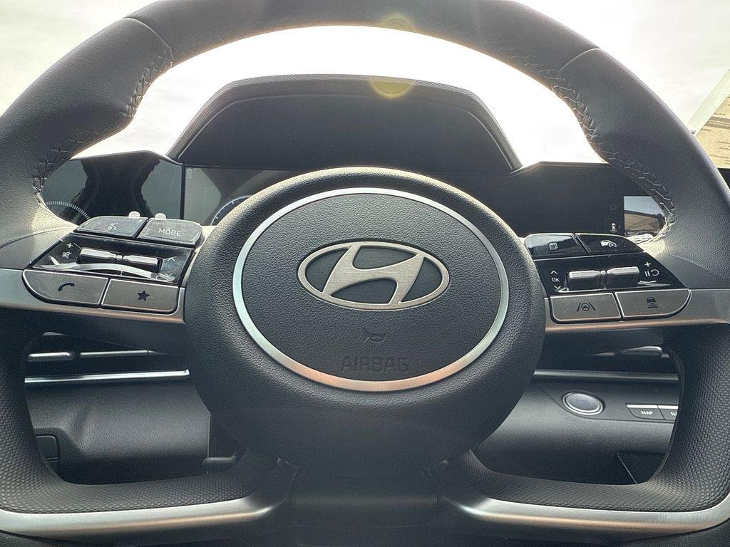 New 2026 White Hyundai Limited image 30