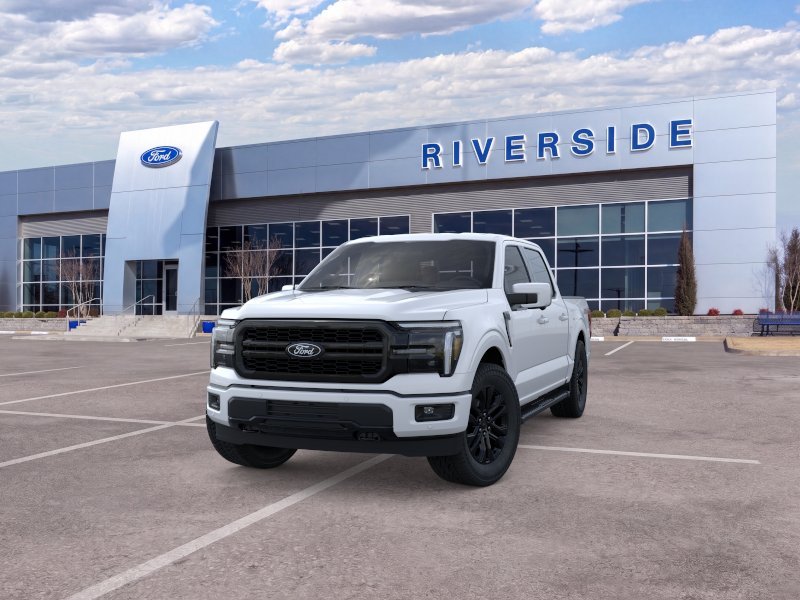 New 2026 Oxford White Ford Lariat® image 25