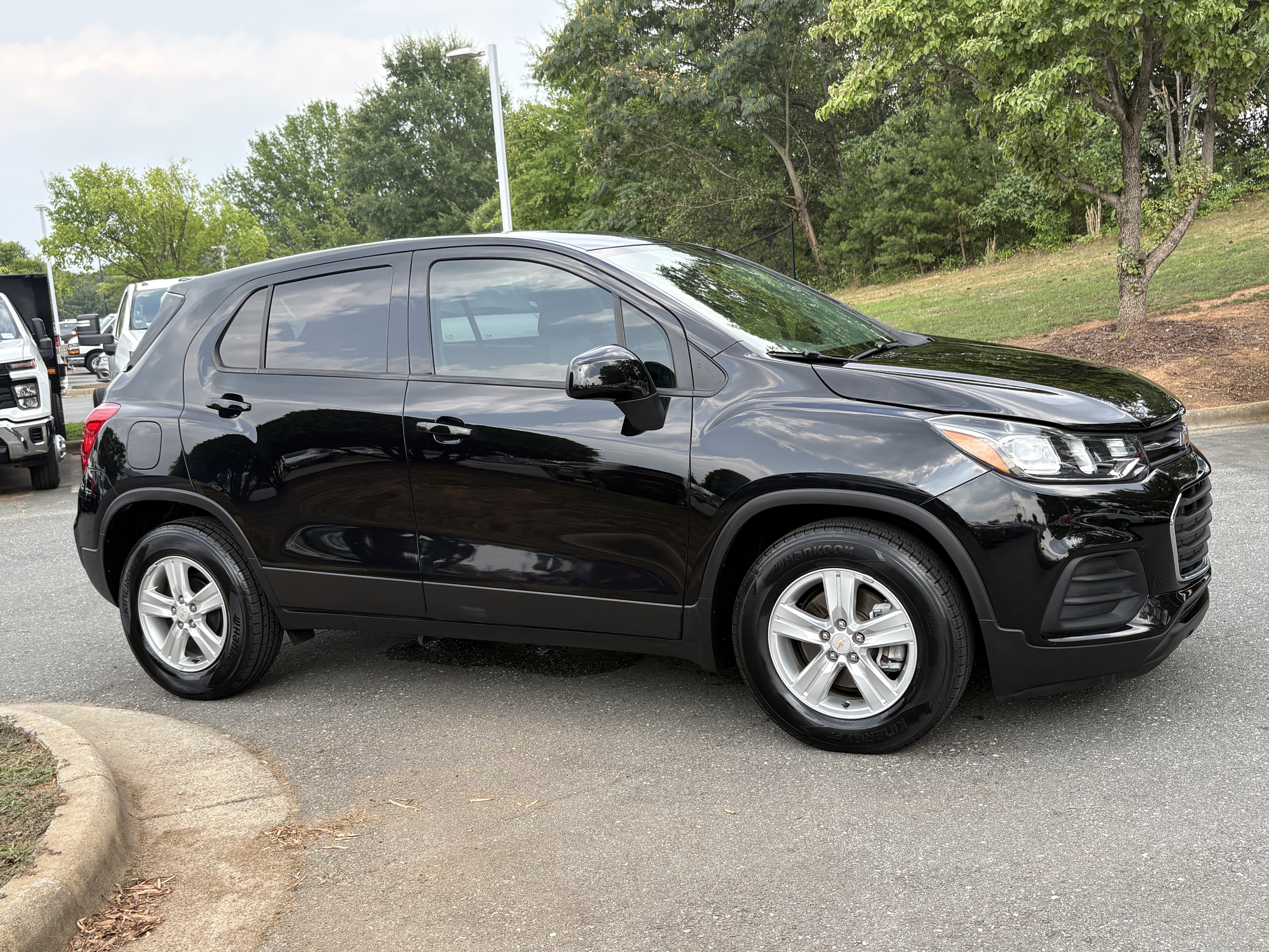 Used 2022 Mosaic Black Metallic Chevrolet LS image 5