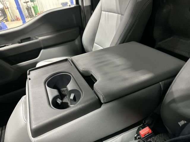 New 2026 Oxford White Ford F-550® XL image 25