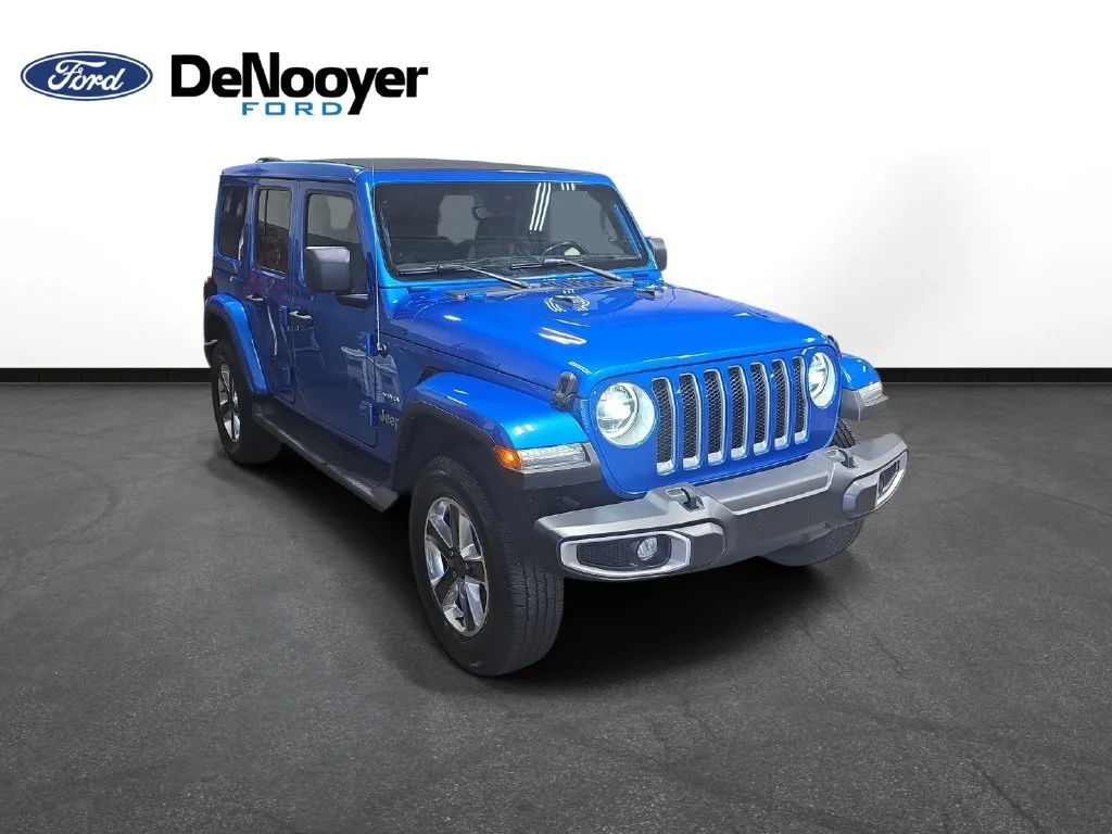 Certified Used 2022 Blue Jeep Unlimited Sahara image 4