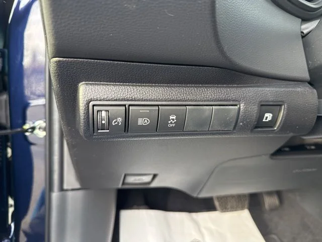 2026 Toyota Corolla SE - Photo 22