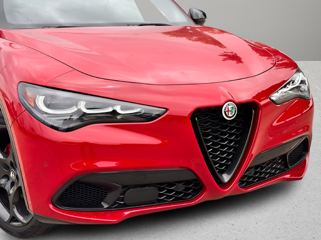 Used 2025 Red Alfa Romeo Base image 27