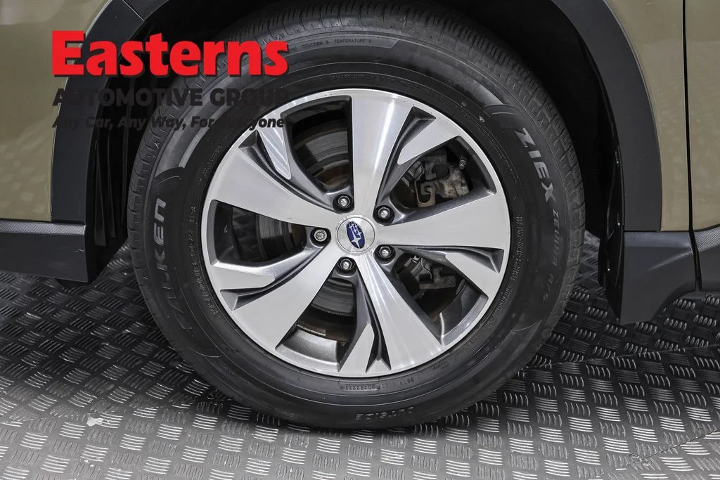 Used 2023 Brown Subaru Premium image 33