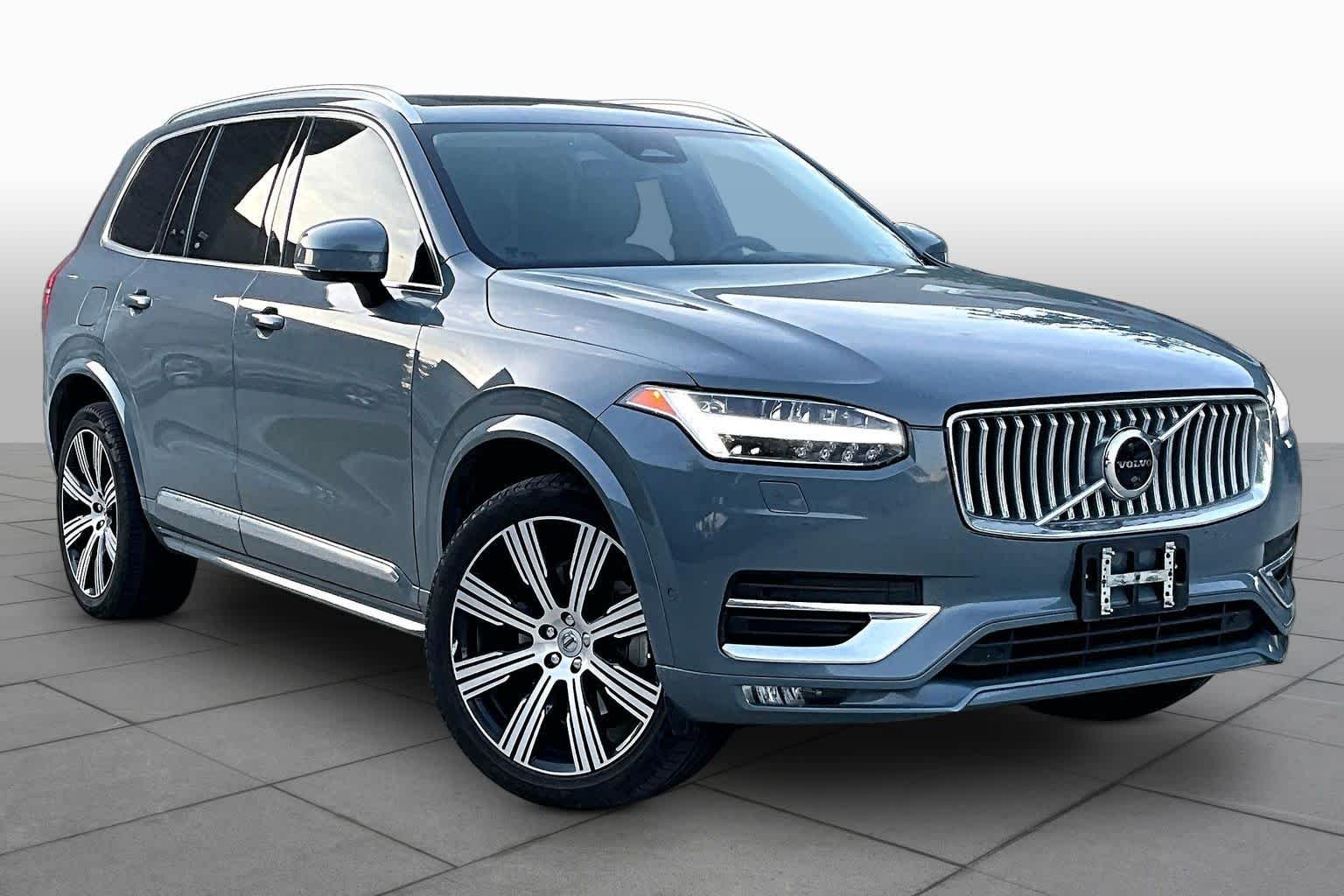 Used 2023 Thunder Grey Metallic Volvo Ultimate image 3