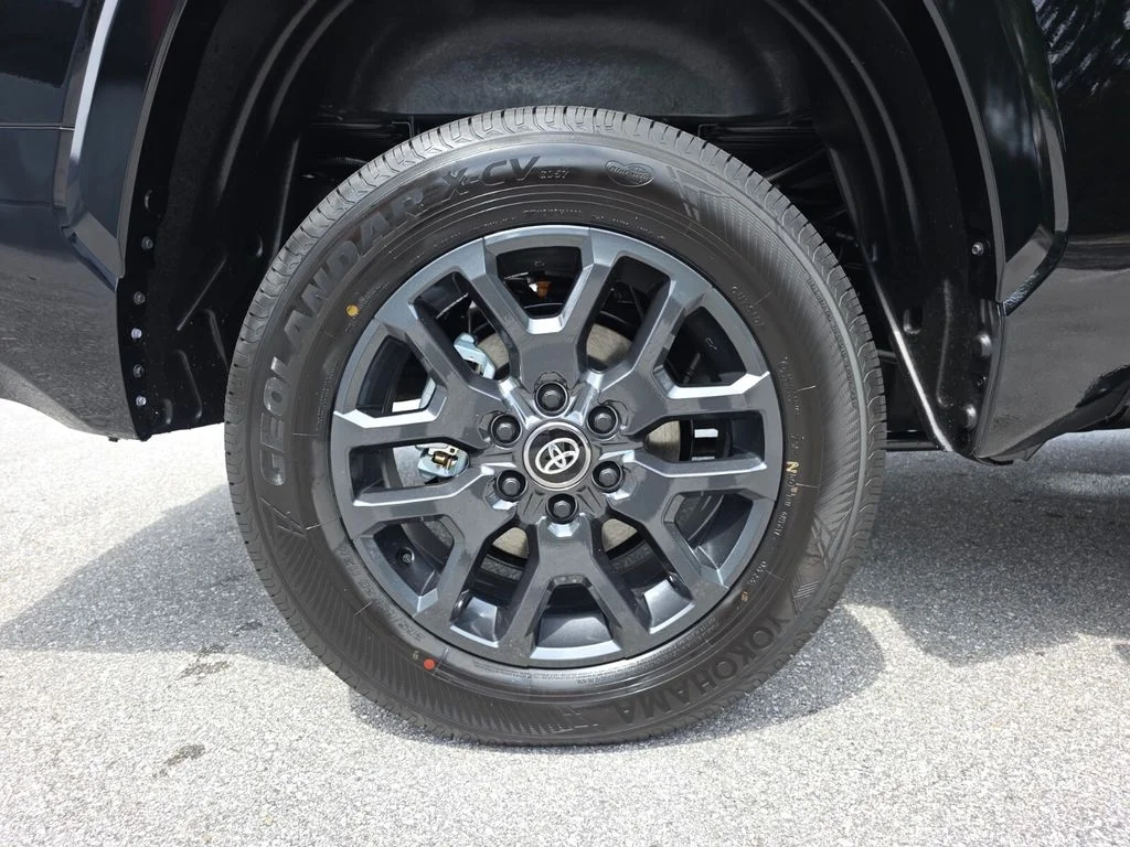 New 2026 Midnight Black Metallic Toyota  Platinum image 19