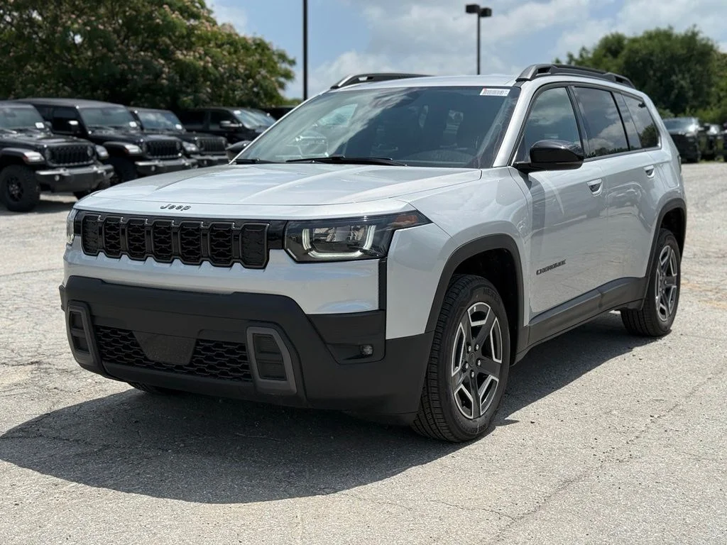 New 2026 Silver Zynith Clearcoat Jeep Limited image 2