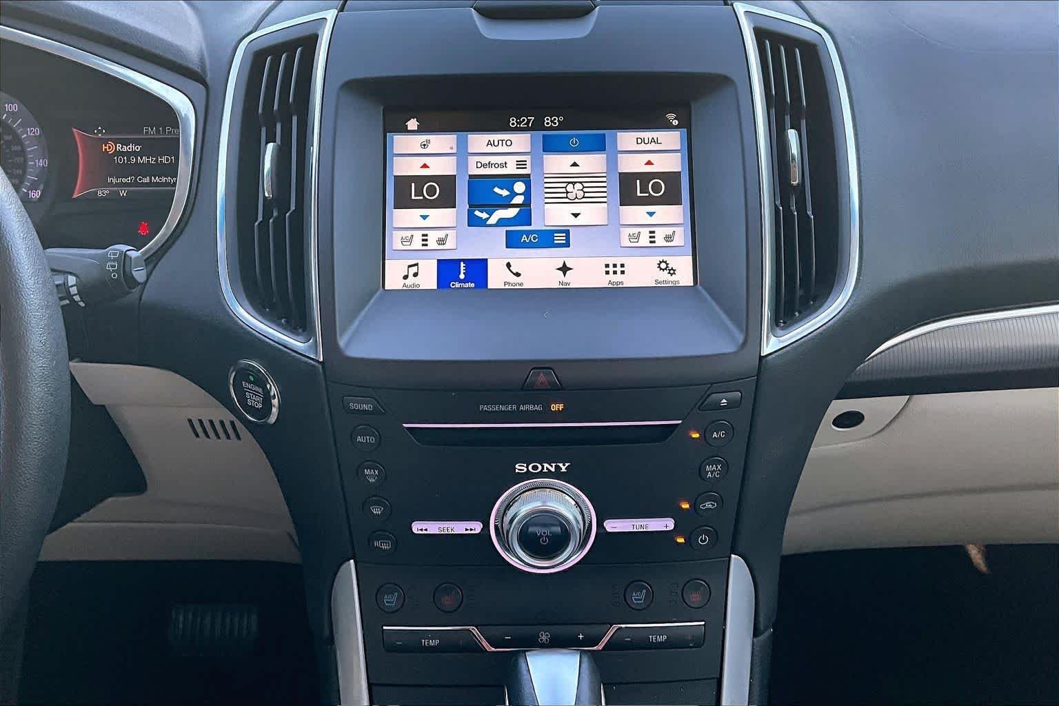 Used 2018 White Platinum Metallic Tri-Coat Ford Titanium image 7