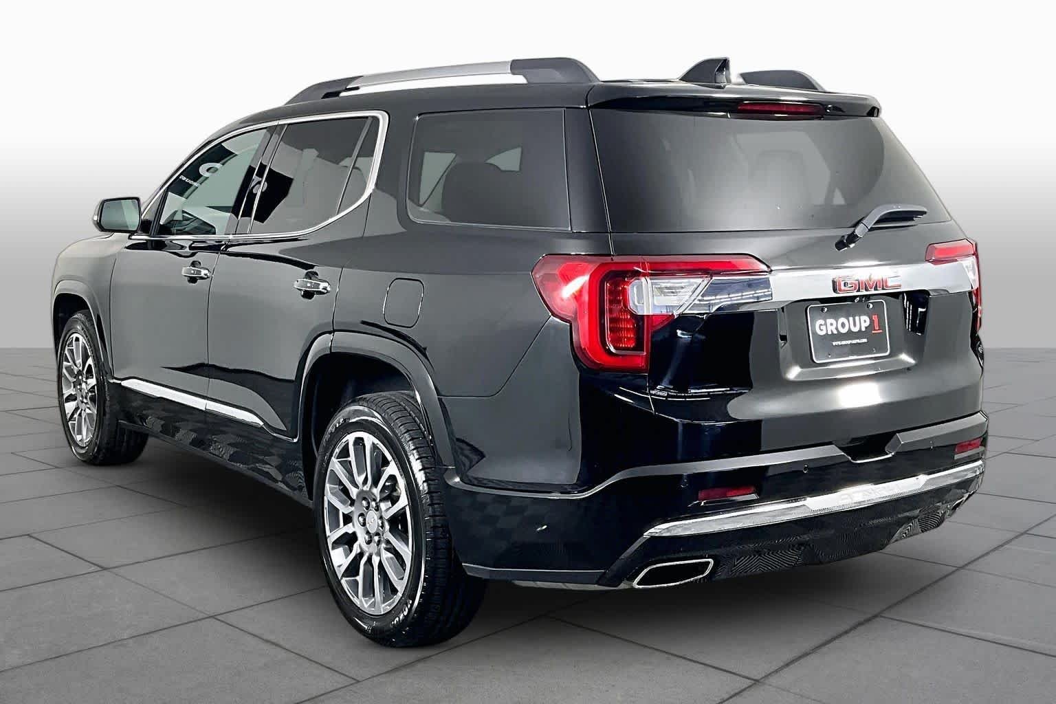 Used 2021 Ebony Twilight Metallic GMC Denali image 11