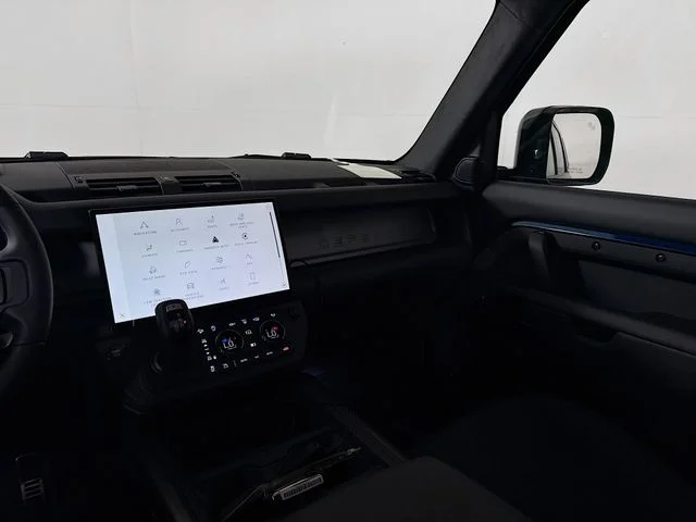 New 2026 Sargasso Blue Land Rover  OCTA image 26