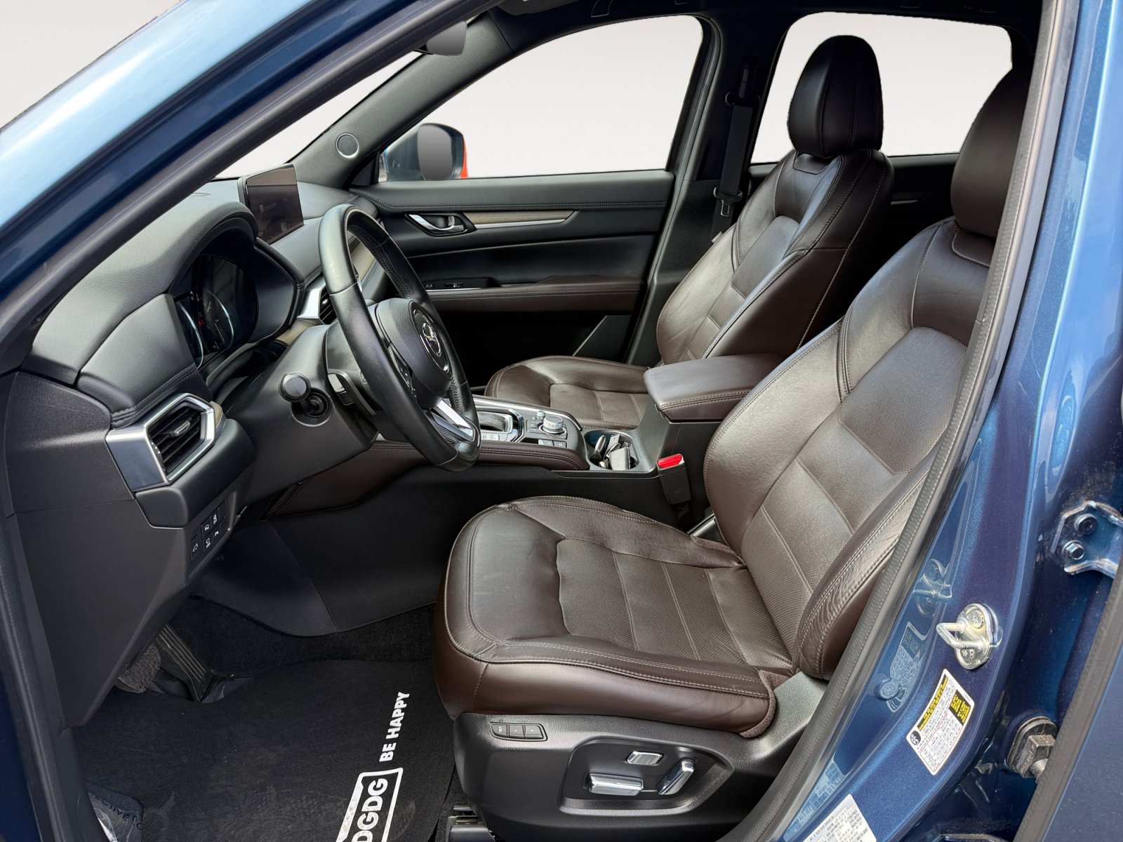 Certified Used 2021 Eternal Blue Mazda Signature image 10