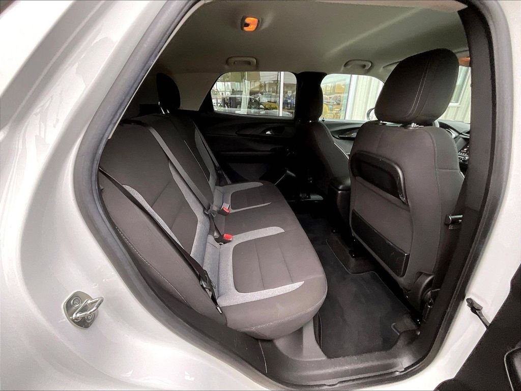 Used 2023 White Chevrolet LT image 16