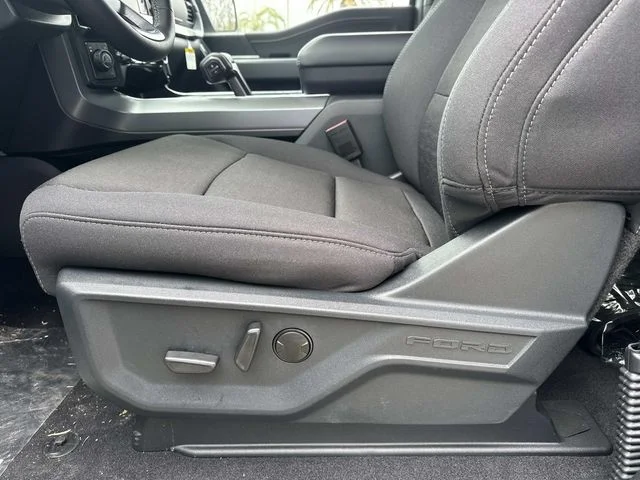 New 2026 Avalanche Ford XLT image 35