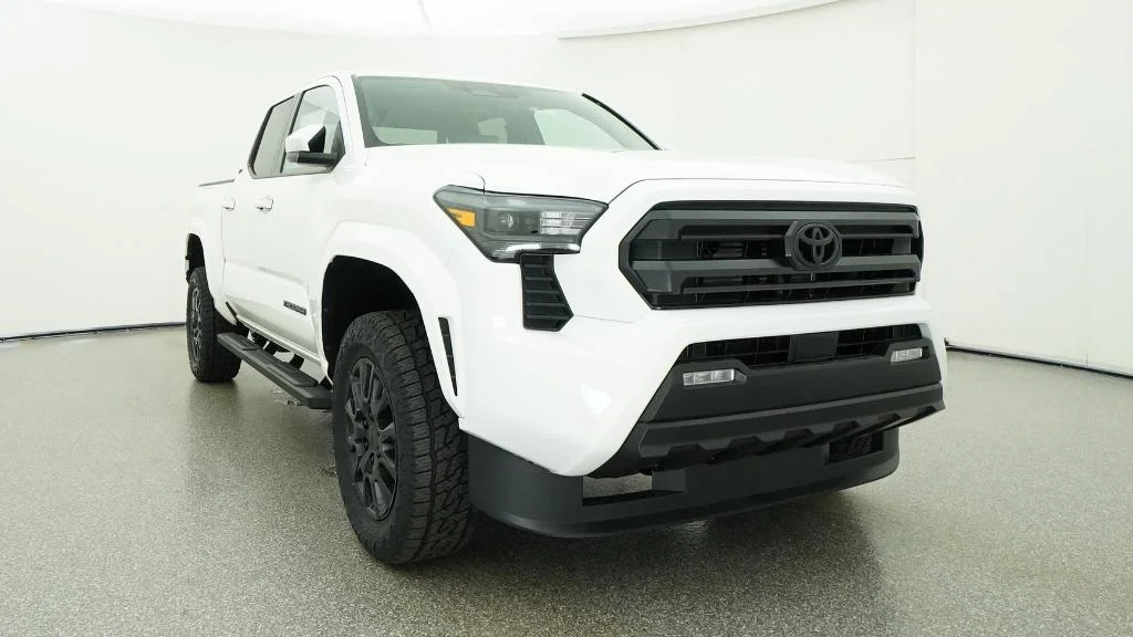 New 2026 Ice Cap Toyota SR5 image 17
