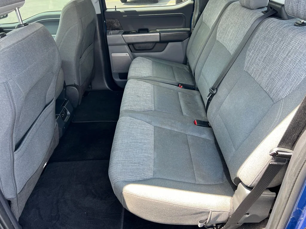 Used 2022 Blue Ford XLT image 22