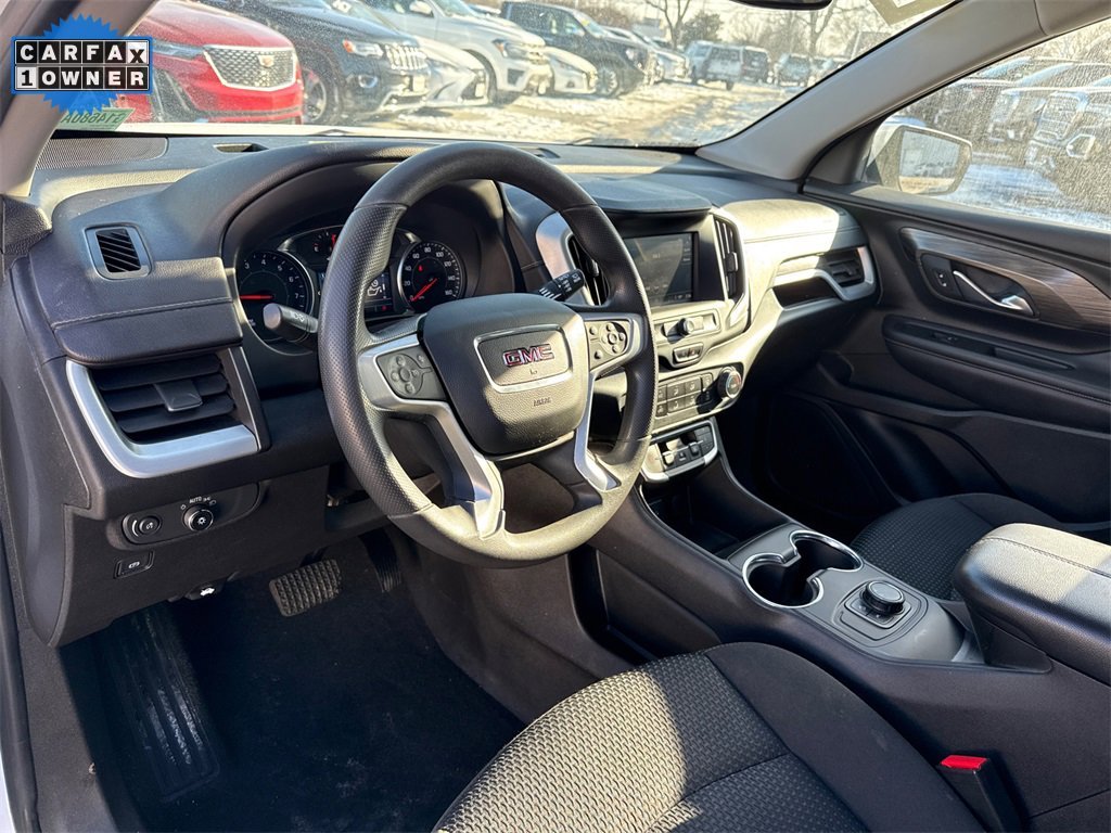 2023 GMC TERRAIN - Image 15