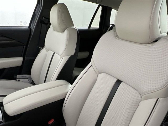 2026 Mazda CX-50 Premium - Photo 12