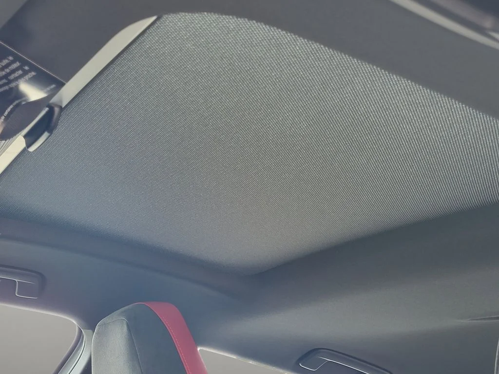 2026 Volkswagen Golf GTI SE - Photo 9
