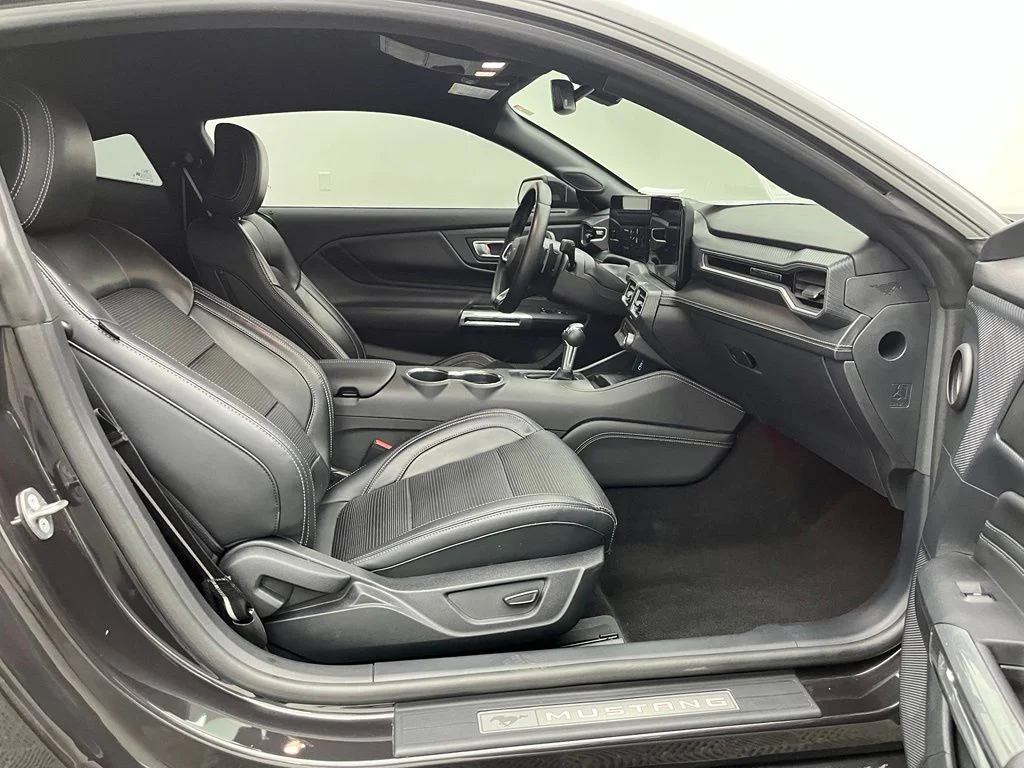 Used 2024 Gray Ford GT Premium image 32