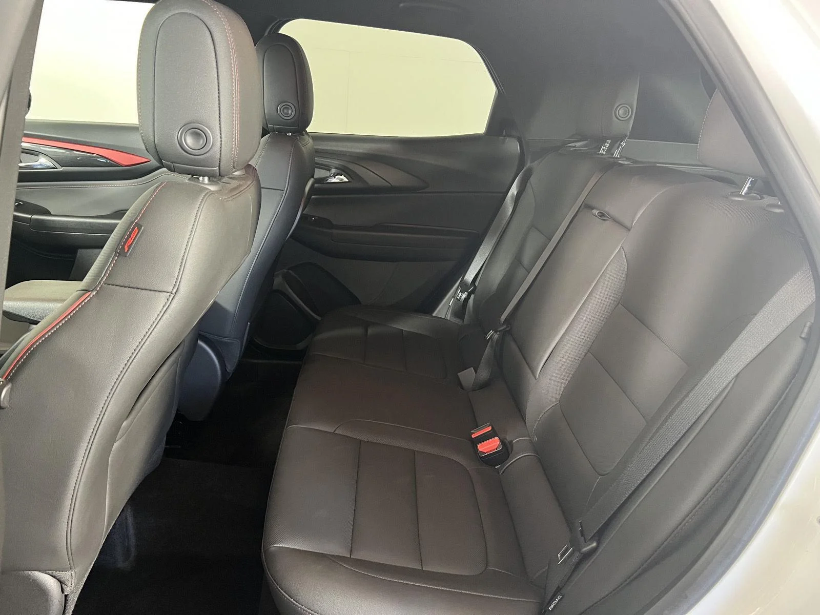 Used 2024 Summit White Chevrolet RS image 18