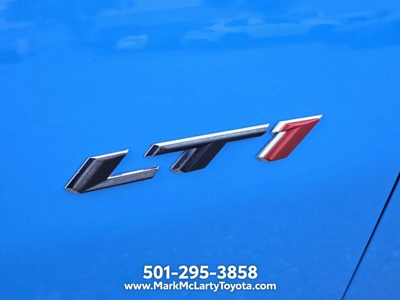 Used 2022 BLUE CHEVROLET 2DR CPE LT1 image 8