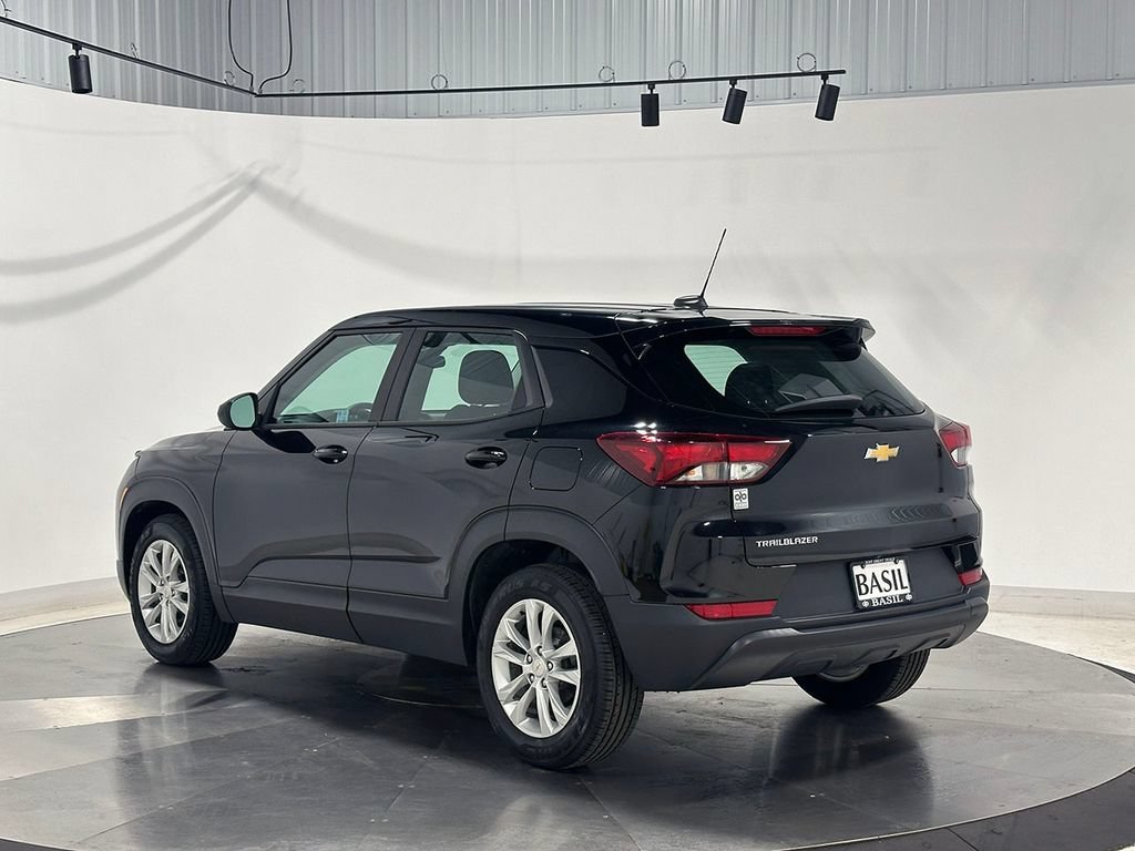 Used 2021 MOSAIC BLACK METALLIC Chevrolet LS image 13