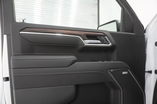2026 GMC Sierra 1500 SLT - Photo 18