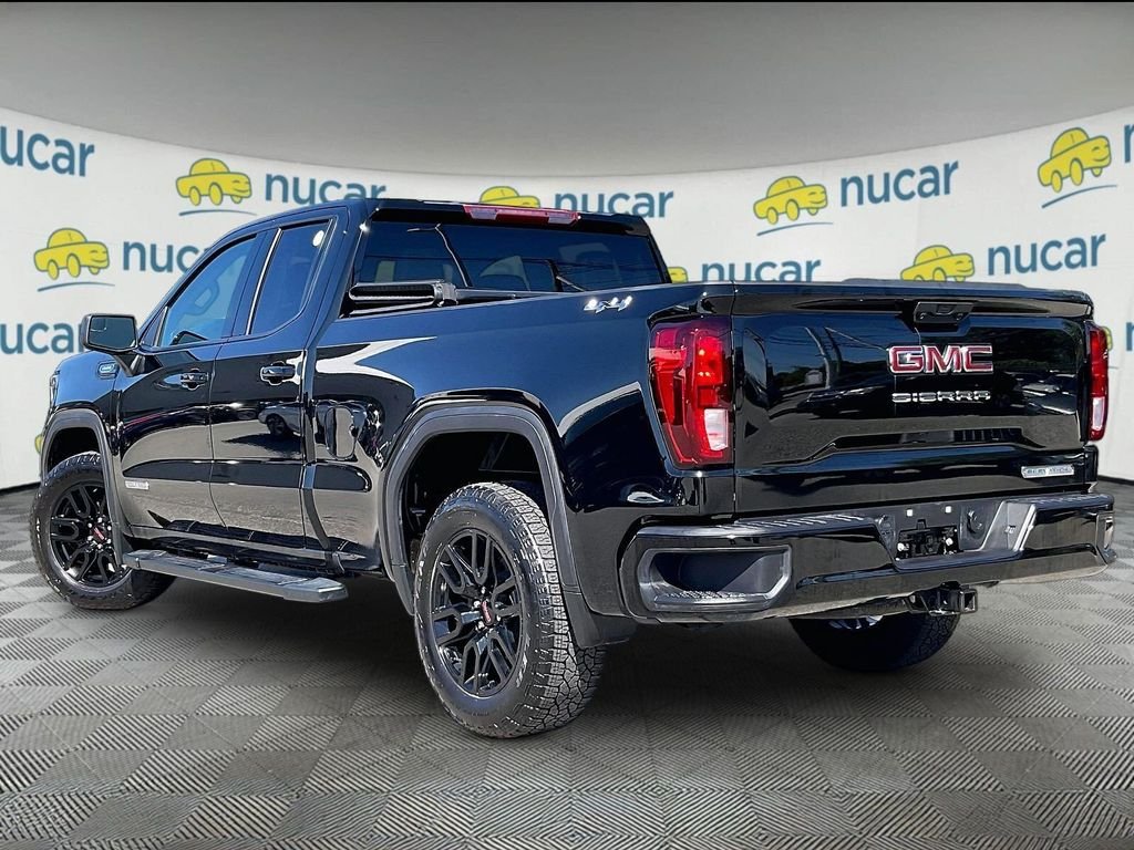 Used 2025 Black GMC Elevation image 4
