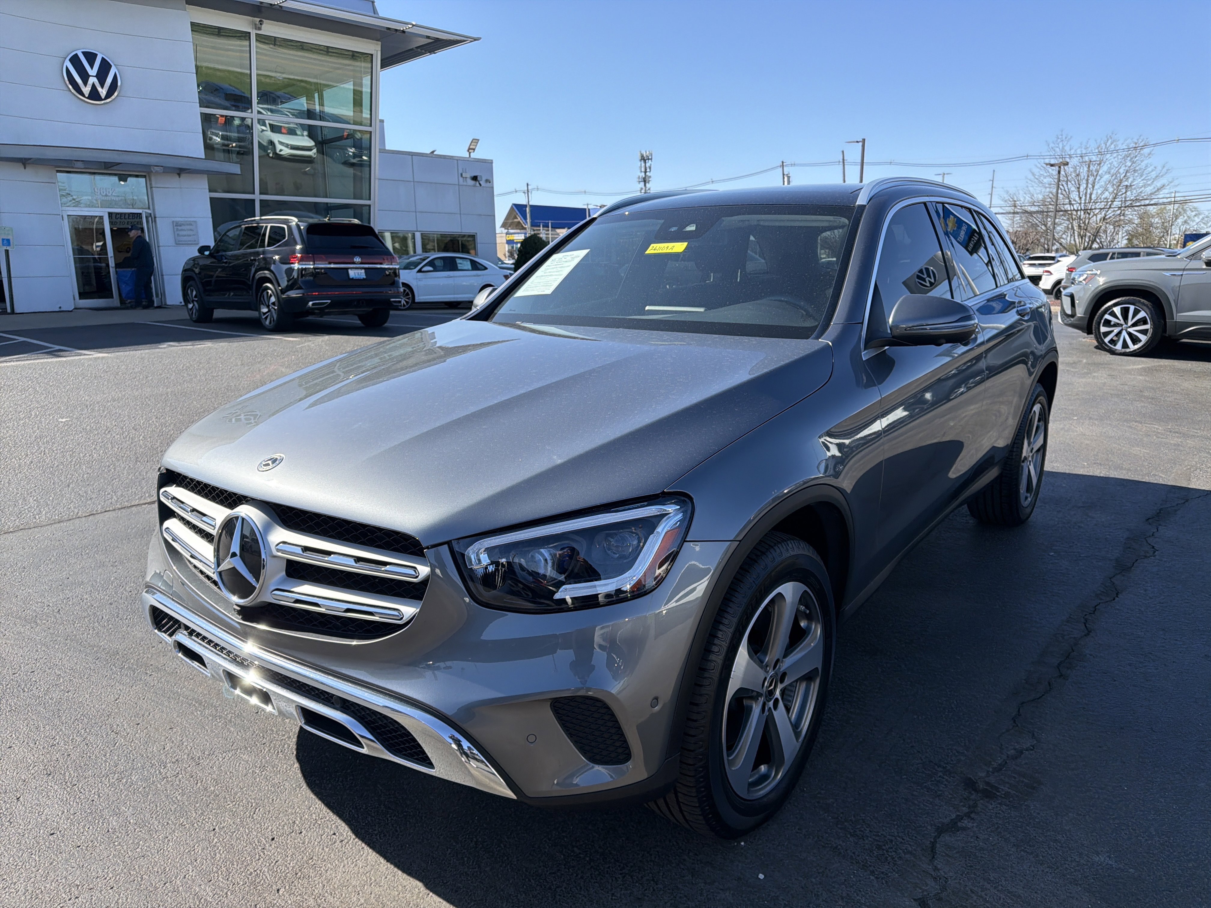 Used 2022 Selenite Grey Metallic Mercedes-Benz 300 image 4
